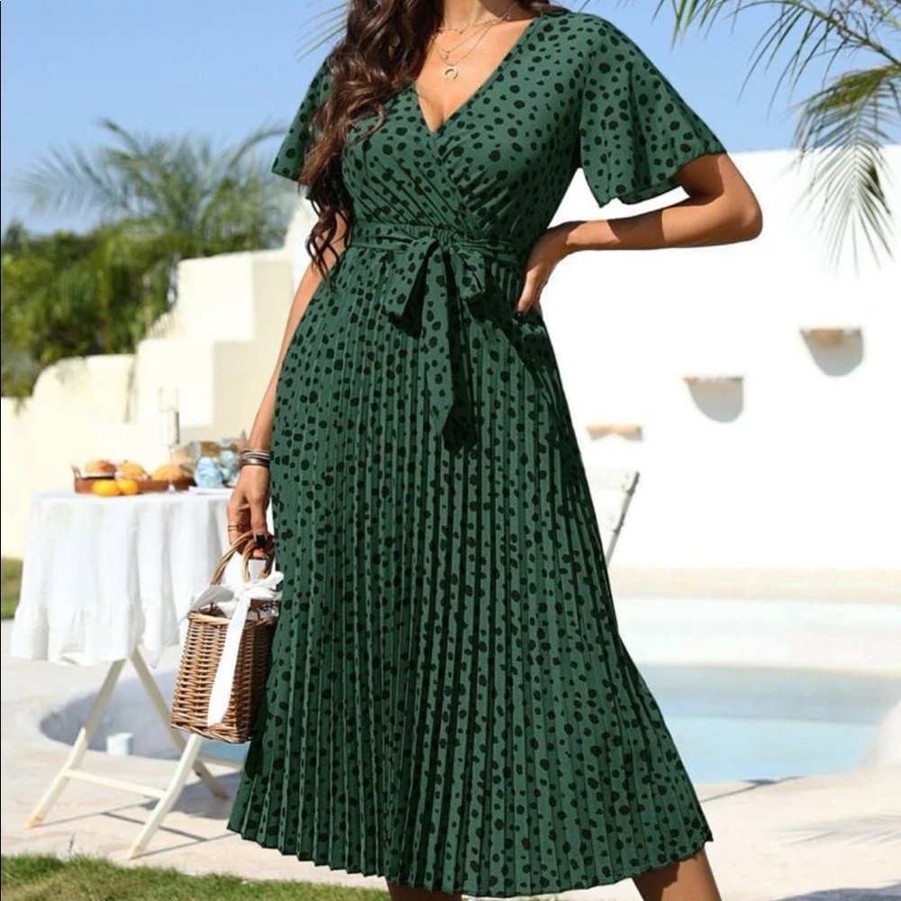 Boho Dalmatian print butterfly sleeve pleated belted midi dress
